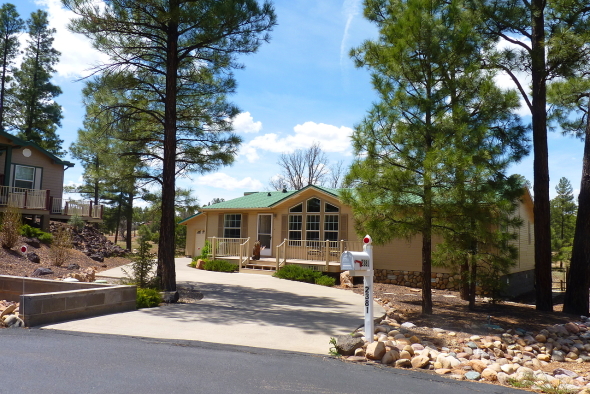 2381 W. Pioneer Court, Show Low, Arizona 85901